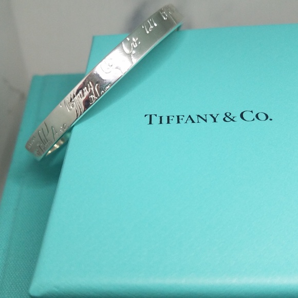 Tiffany & Co. Bangle 1837 Fifth Avenue Script